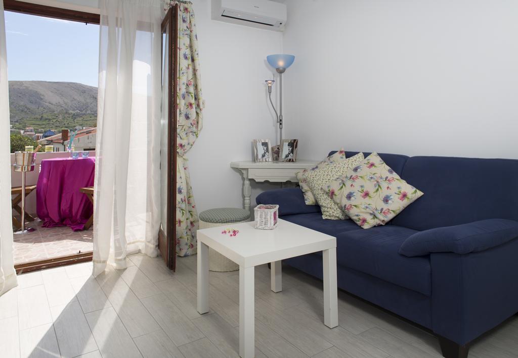 Sea Margarita Apartment Pag Town Buitenkant foto
